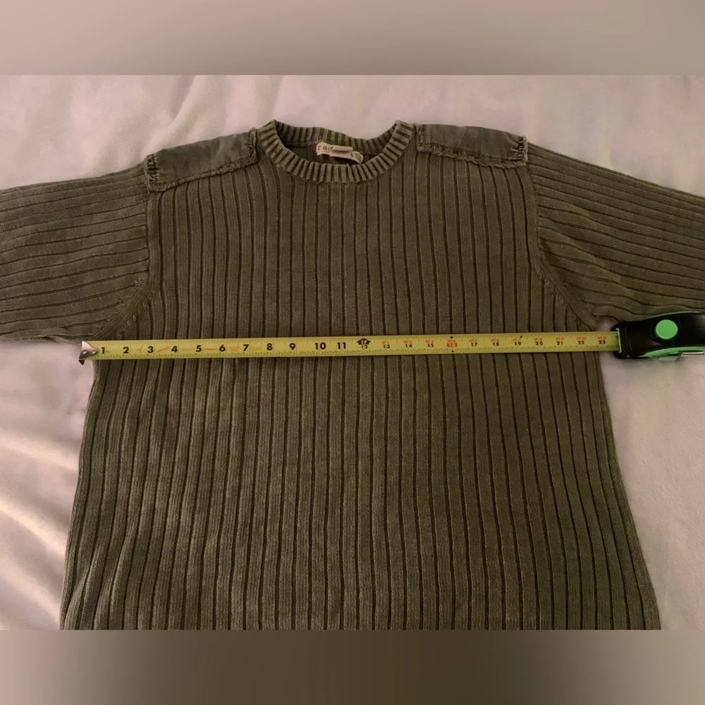Retrofit Army Green Camo Patches Sweater XL